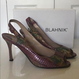 Manolo Blahnik snakeskin slingback heel